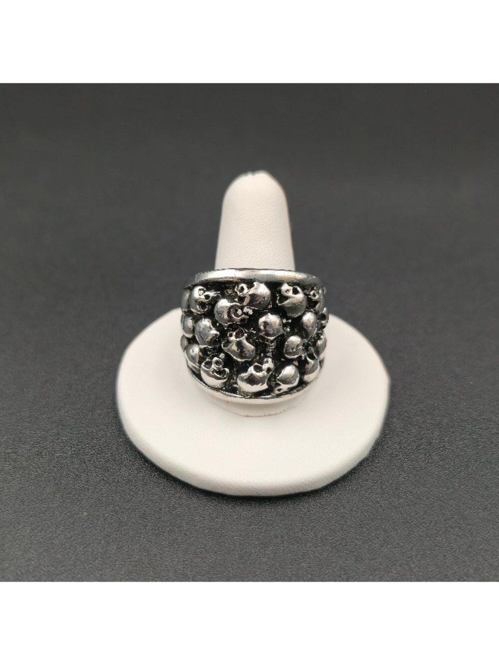 Size 13 Stainless Steel Catacombs Skull Memento Mori Band Ring A7460